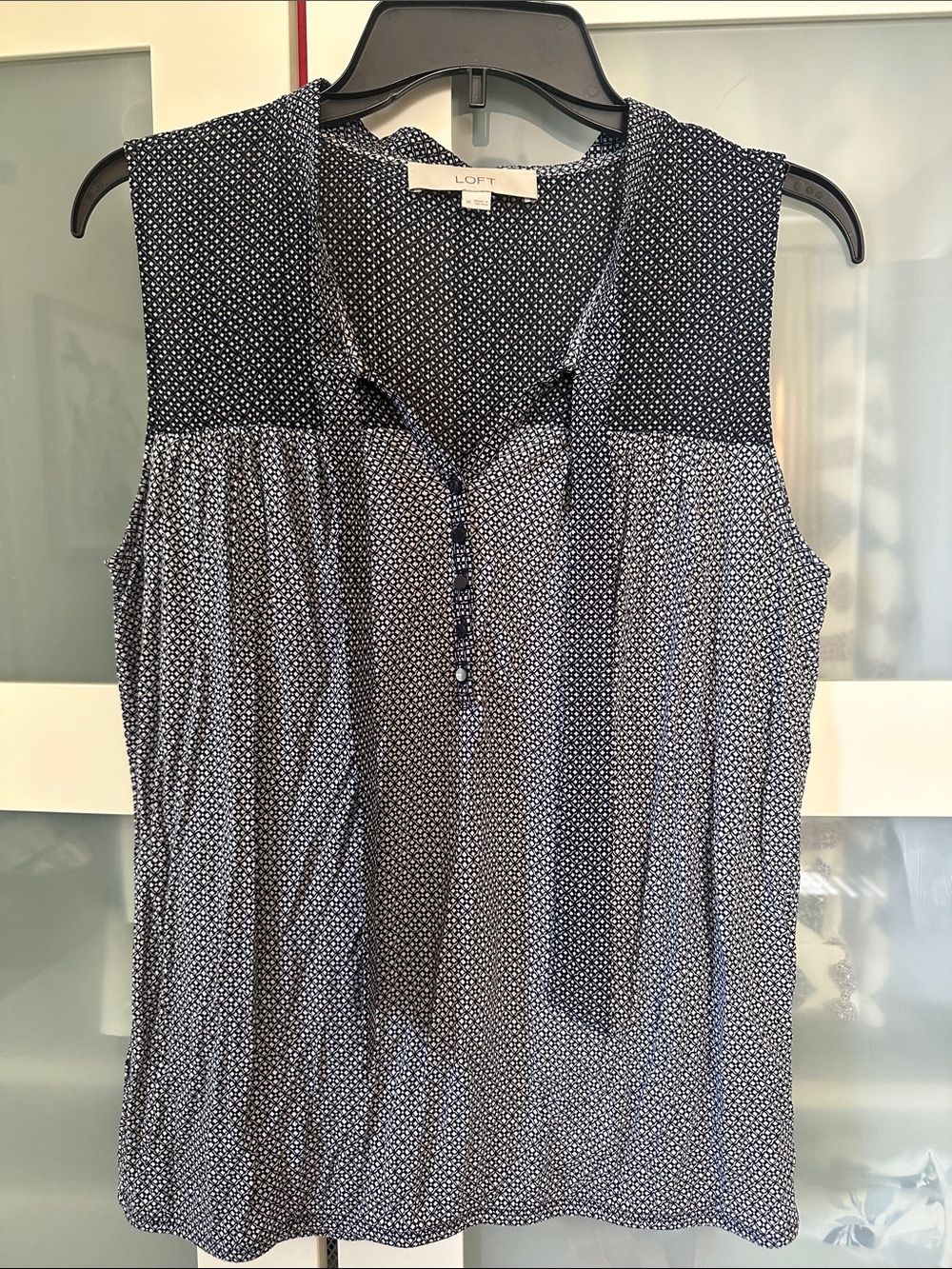 LOFT Navy and White Patterned Sleeveless Henley Top